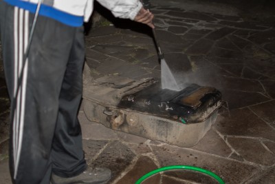 Só assim pra limpar essa crosta